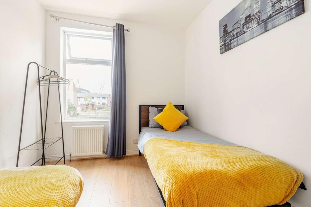 2 Min Walk Etihad Stadium & Coop Arena - 3Br, Free Parking Manchester Zewnętrze zdjęcie